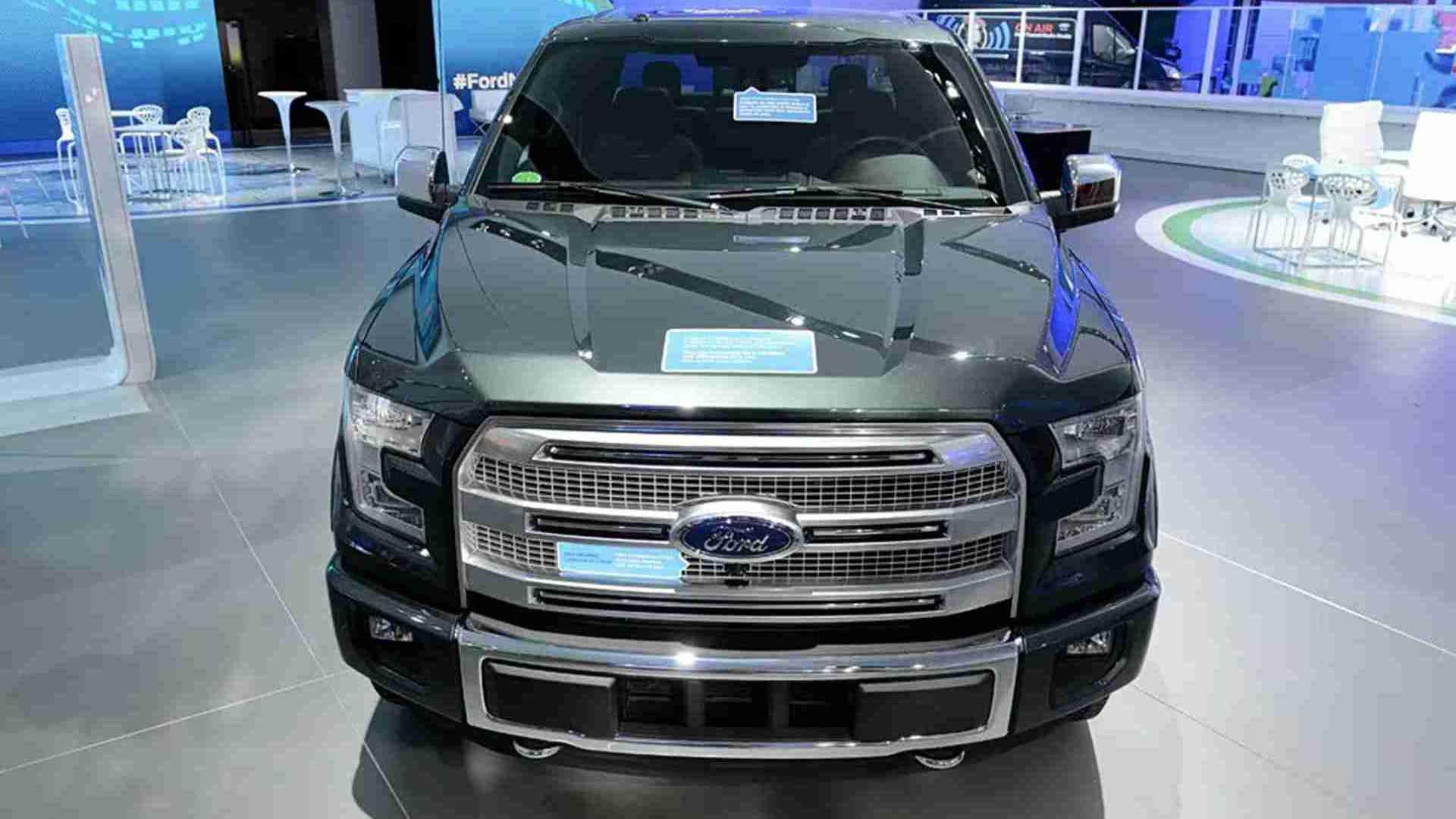 2015款福特F150白金版